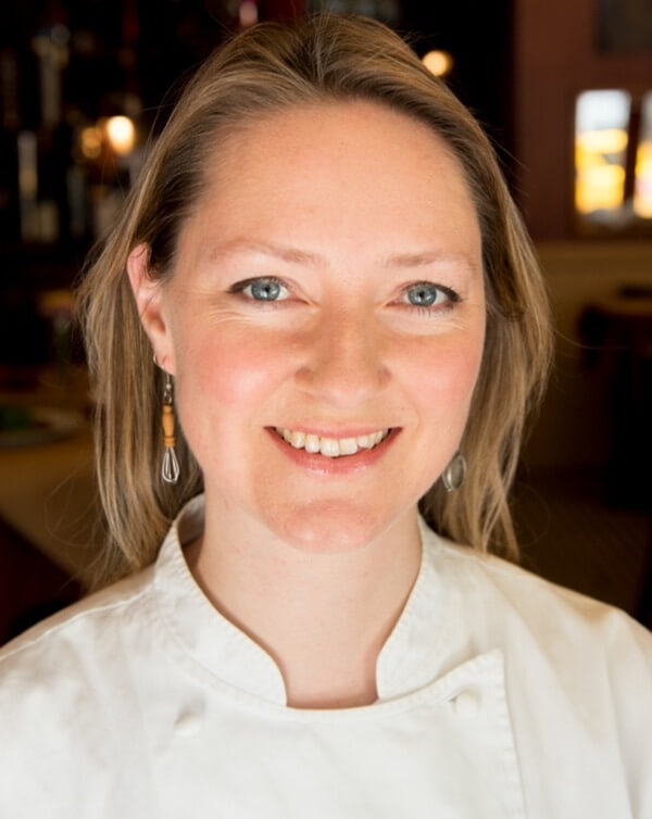 Chef Abigail Hitchcock hosting an interactive cooking Experience with Delicious Experiences